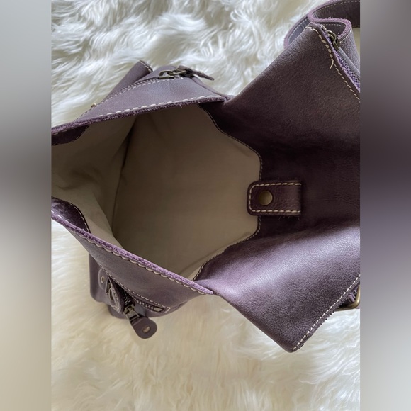 ROOTS Leather Venetian Villager Bag in Purple colour - Picture 7 of 9